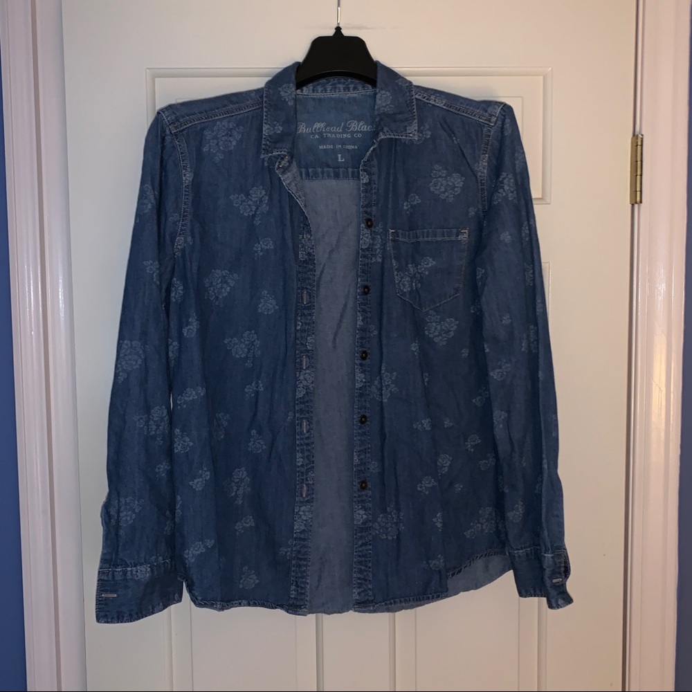 BULLHEAD BLACK FLORAL PATTERNED DENIM BUTTON-DOWN SHIRT SIZE LARGE
